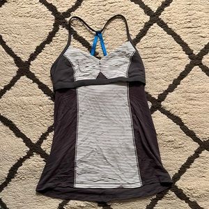 Lululemon grey & white tank. size 6